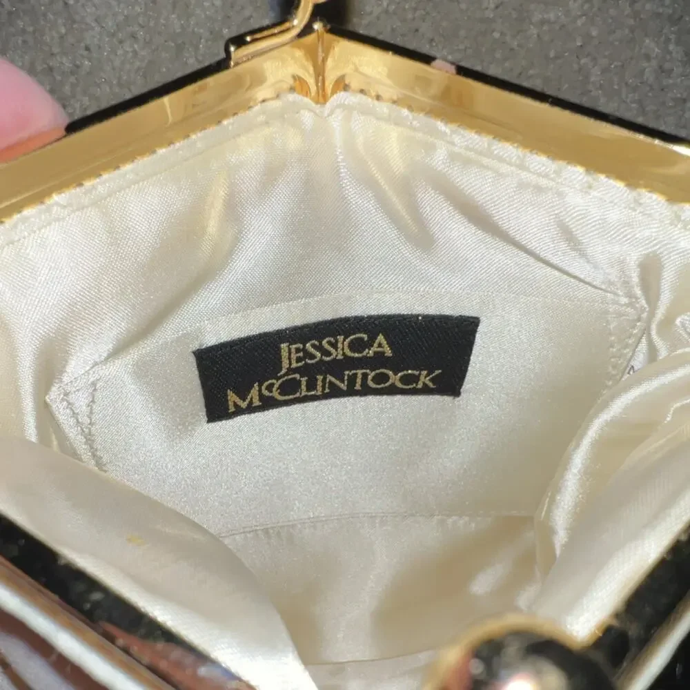 Jessica‎ McClintock Ivory Embroidered Kiss Lock Shoulder Bag Gold Chain Strap